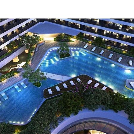 Appartamento Air Luxury Makati Cbd With Balcony Manila Esterno foto