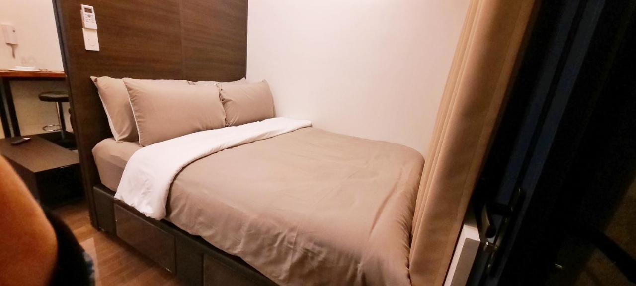 Appartamento Air Luxury Makati Cbd With Balcony Manila Esterno foto